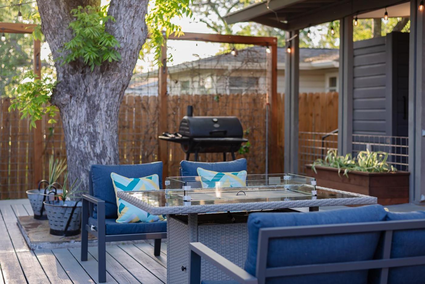 Serene Pool & Firepit In Stunning Home By Airport San Antonio Exteriör bild