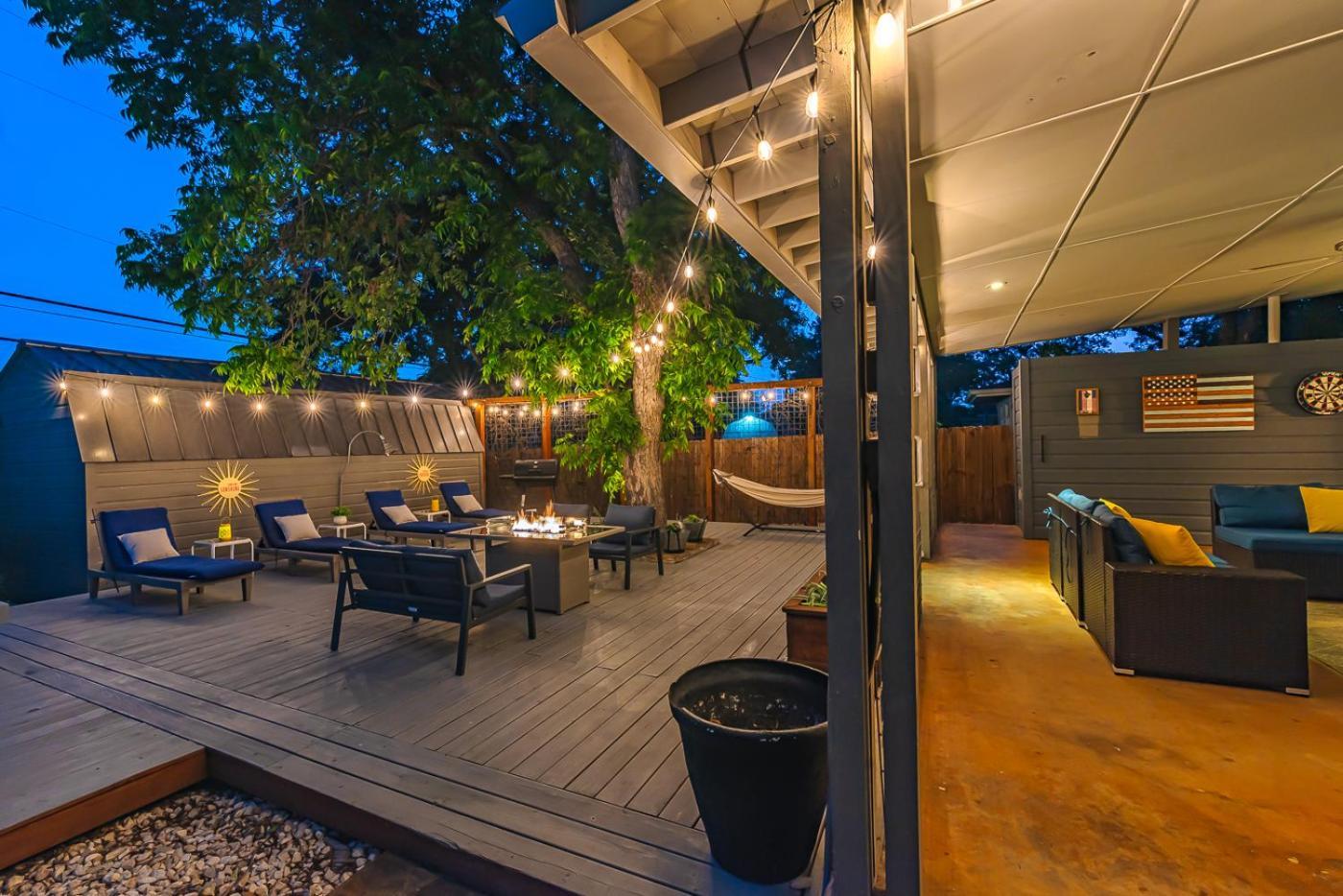 Serene Pool & Firepit In Stunning Home By Airport San Antonio Exteriör bild