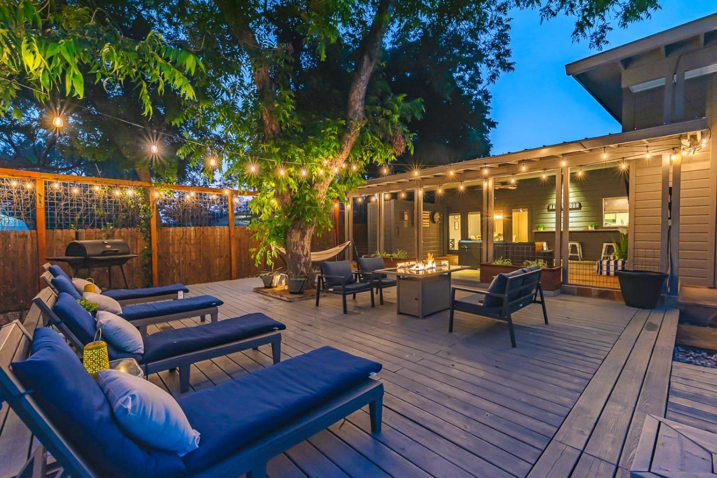 Serene Pool & Firepit In Stunning Home By Airport San Antonio Exteriör bild